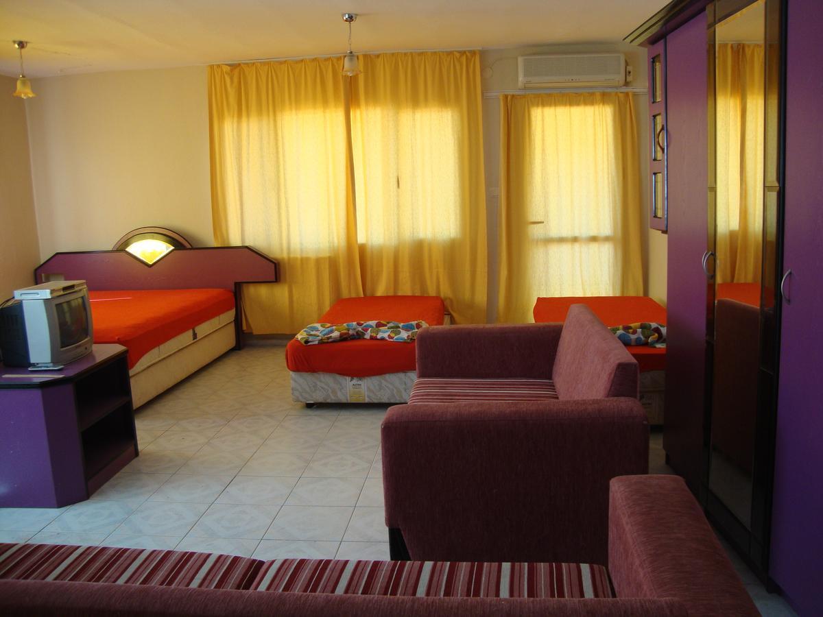 Degerli Motel Seferihisar Exterior foto