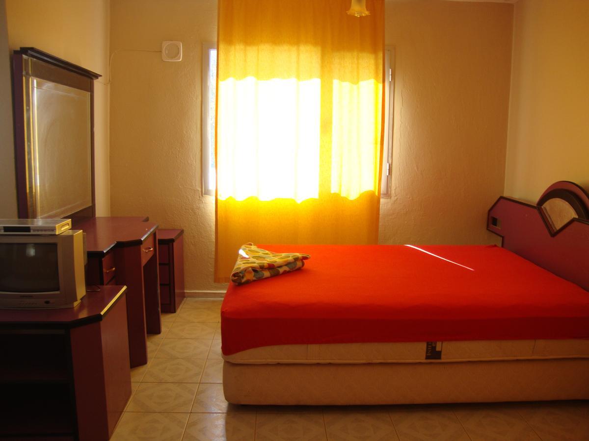 Degerli Motel Seferihisar Zimmer foto