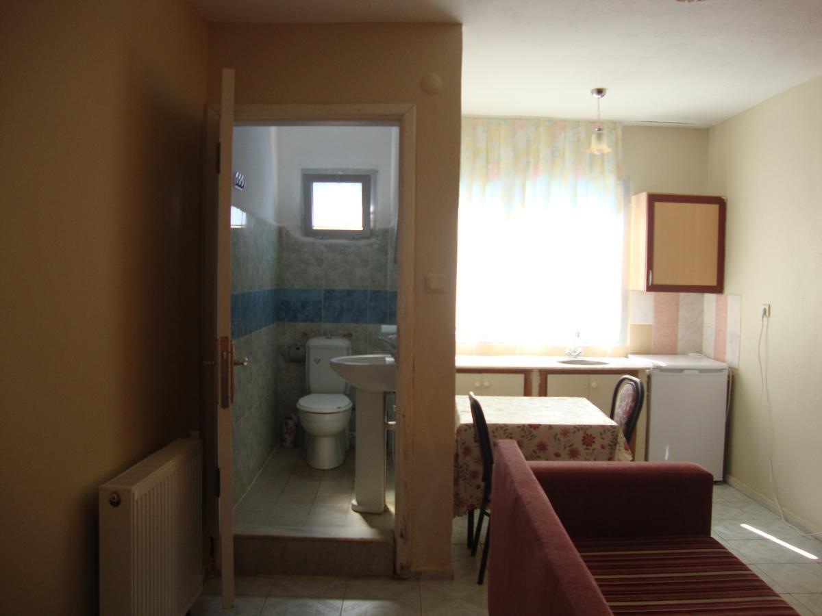 Degerli Motel Seferihisar Zimmer foto