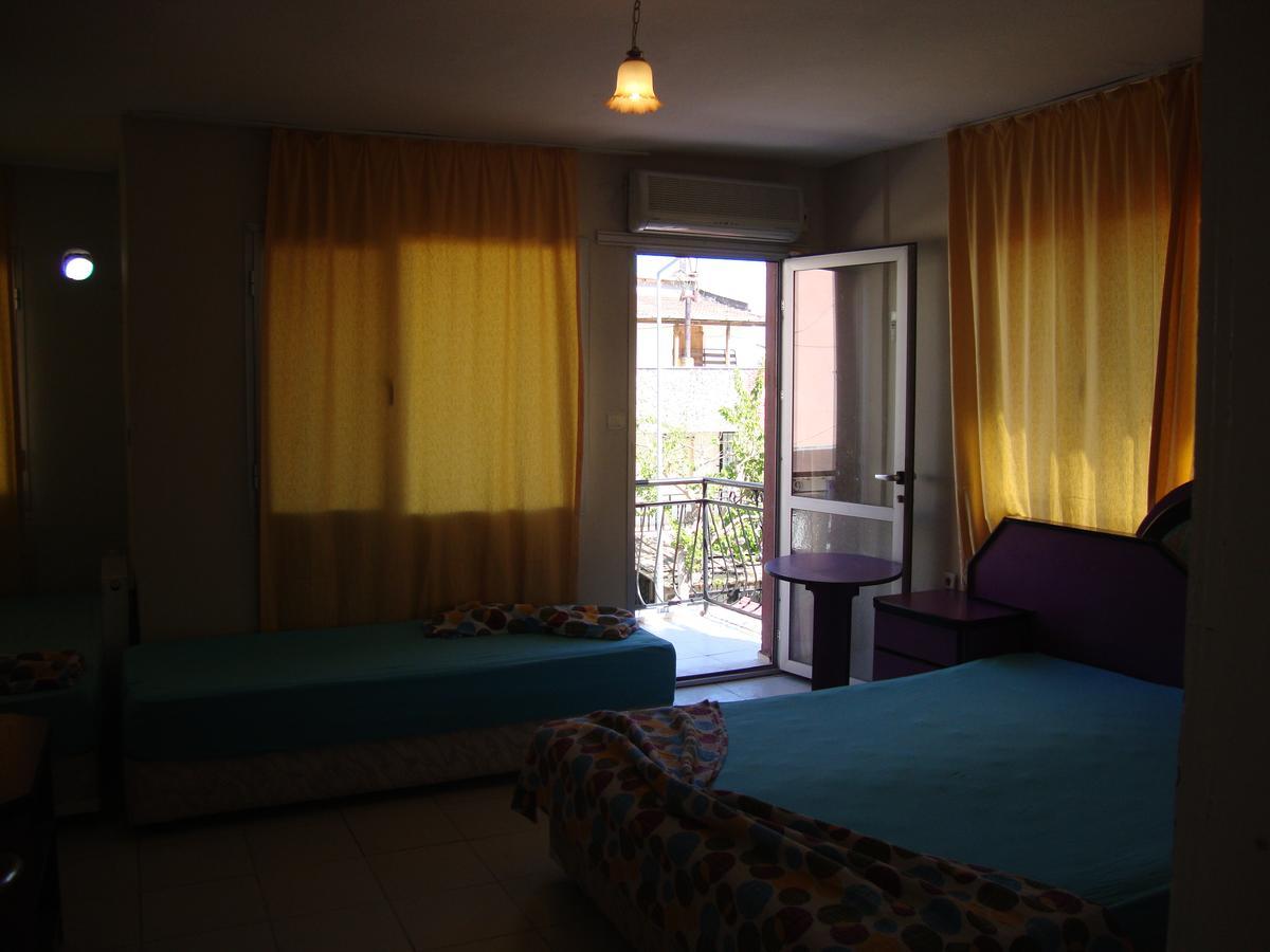 Degerli Motel Seferihisar Exterior foto